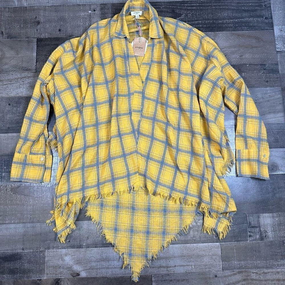 Umgee Women’s Size Medium Oversized Tunic Yellow Plaid Poncho Top Blouse NWT